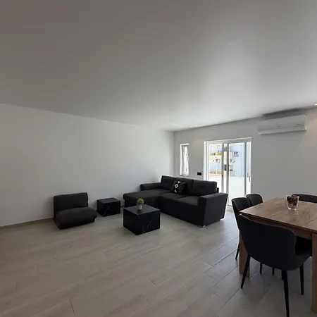 Agua Plaza T2 With Pool & Ac אלבופיירה